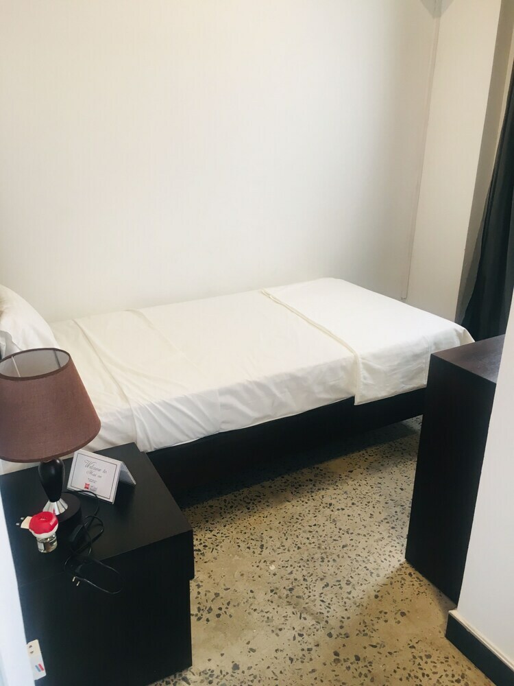 Bed & Breakfast Oyo 516 Hotel 198 Negombo