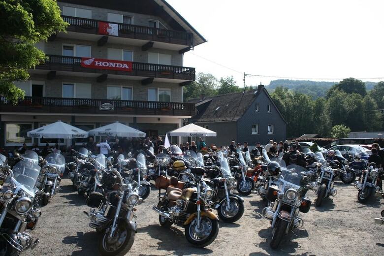 Hotel Landgasthaus Zur Quelle