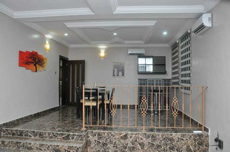 Apartamentos Alcredo Inn
