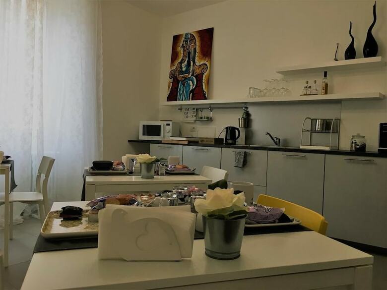 Bed & Breakfast Room Center Station 2