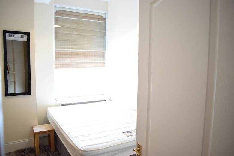 Amazing 1 Bedroom Apartment Close To Hyde Park