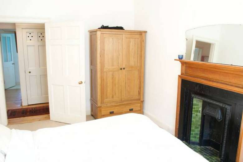 Apartamentos 2 Bedroom Central Home With King Beds Sleeps 4
