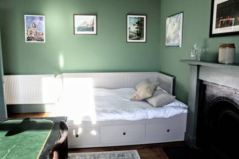 Apartamentos 3 Bedroom Flat Overlooking The Meadows Sleeps 5