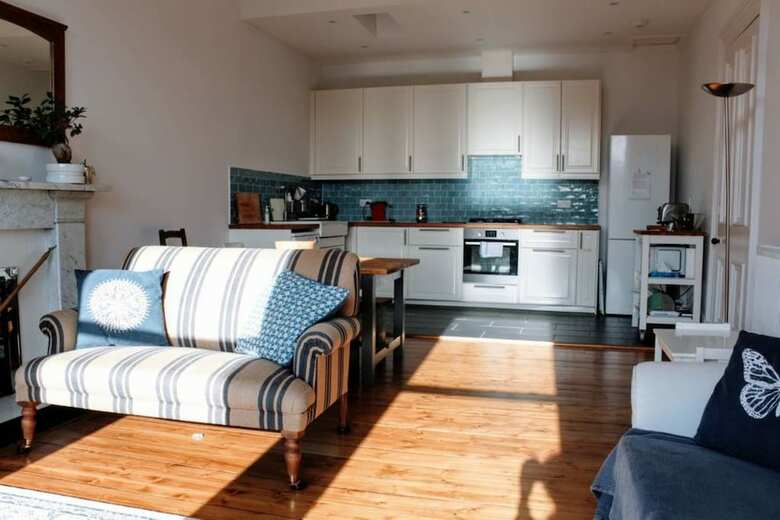 Apartamentos 3 Bedroom Flat Overlooking The Meadows Sleeps 5