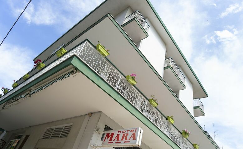 Hotel Mara
