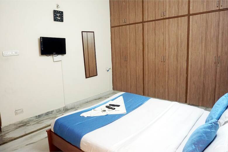 Hotel Oyo 18454 Hallmark Inn Begumpet
