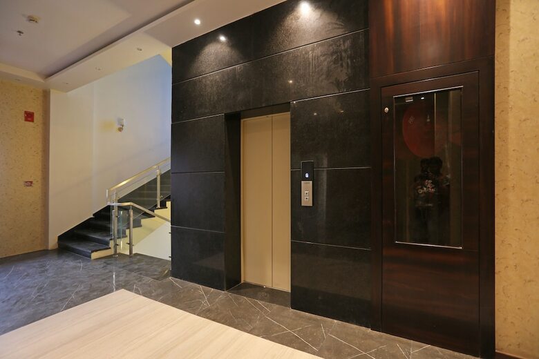 Hotel Edition O 30022 Ekana Cricket Stadium