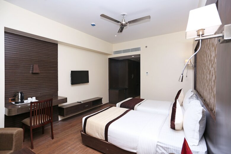 Hotel Edition O 30022 Ekana Cricket Stadium