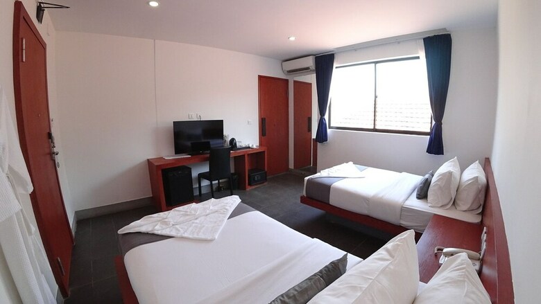 Hotel Corduroy