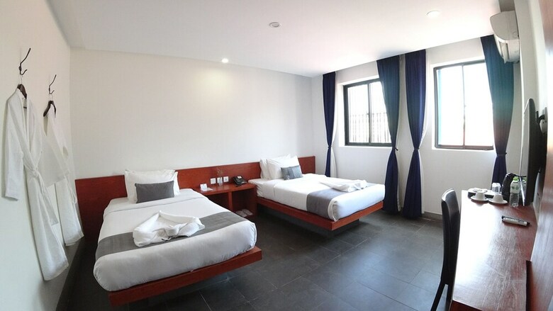 Hotel Corduroy