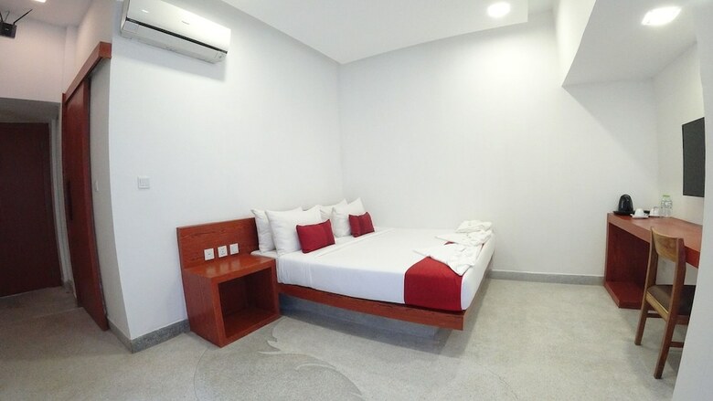 Hotel Corduroy