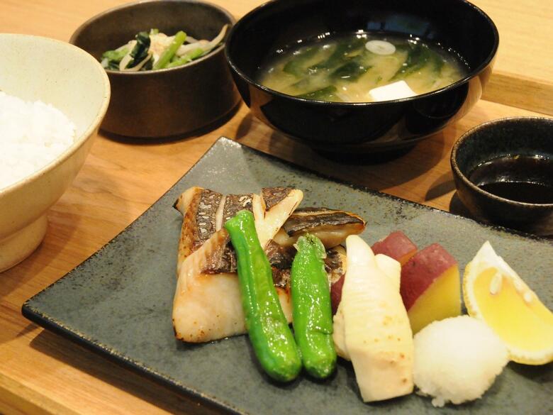 Apa Hotel Pride <kokkaigijidomae> National Diet Bldg.