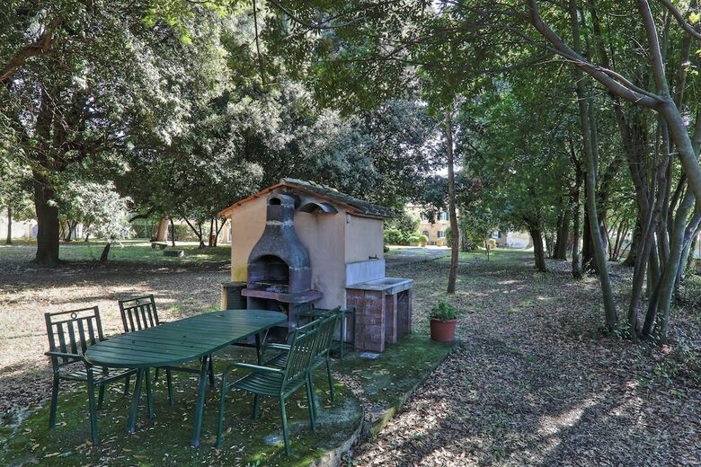 Agroturismo Agriturismo Villa Rosselmini