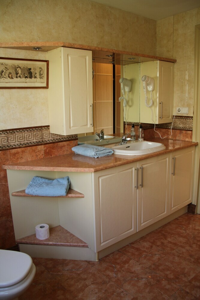 Apartamentos Espectacular �tico En Puerto Marina