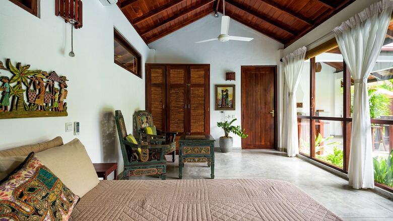 Hotel Good Karma Ayurvedic Resort