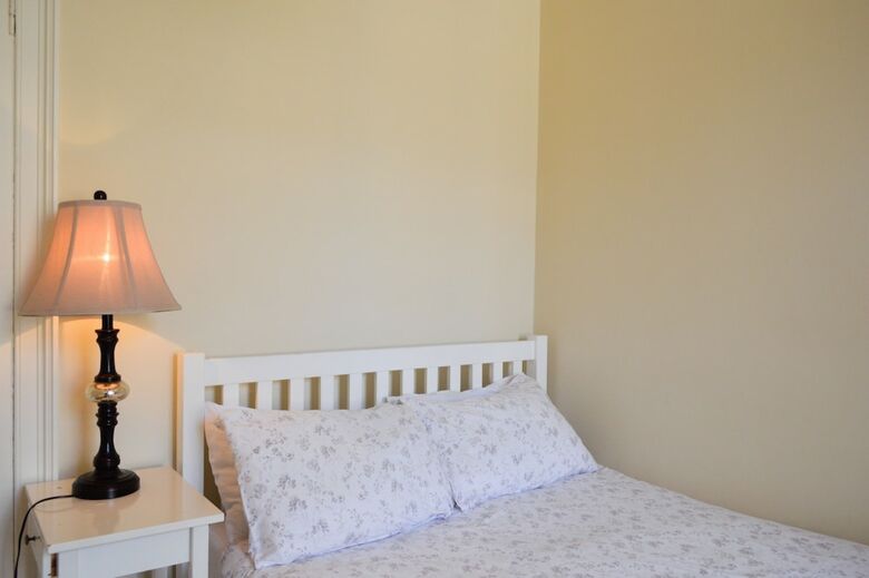 2 Bedroom Apartment In Edinburgh New Town
