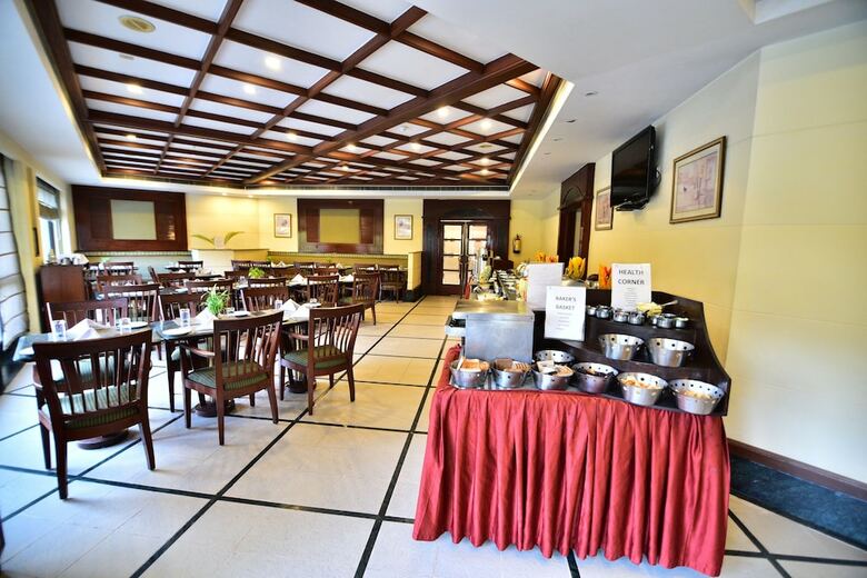 Hotel Country Resort By Ahrpl - Katra