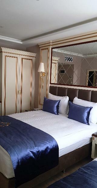 Grand Marcello Hotel