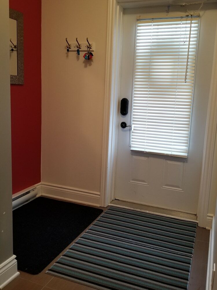 Le Champlain Condo 102