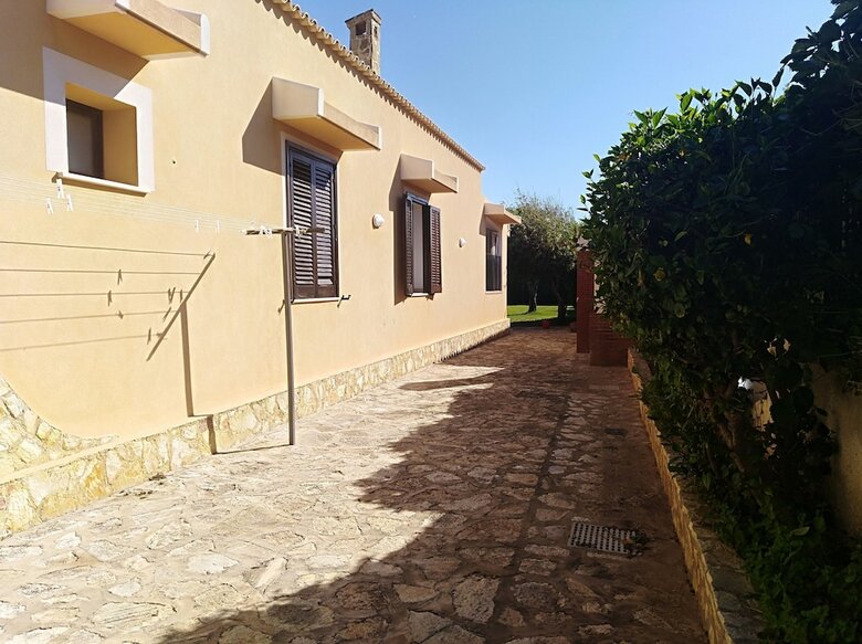Villa La Conchiglia Sulla Spiaggia Di Marsala