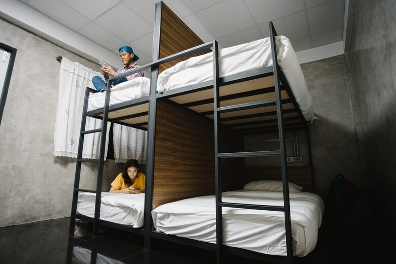Hostal Baan Lung Poshtel