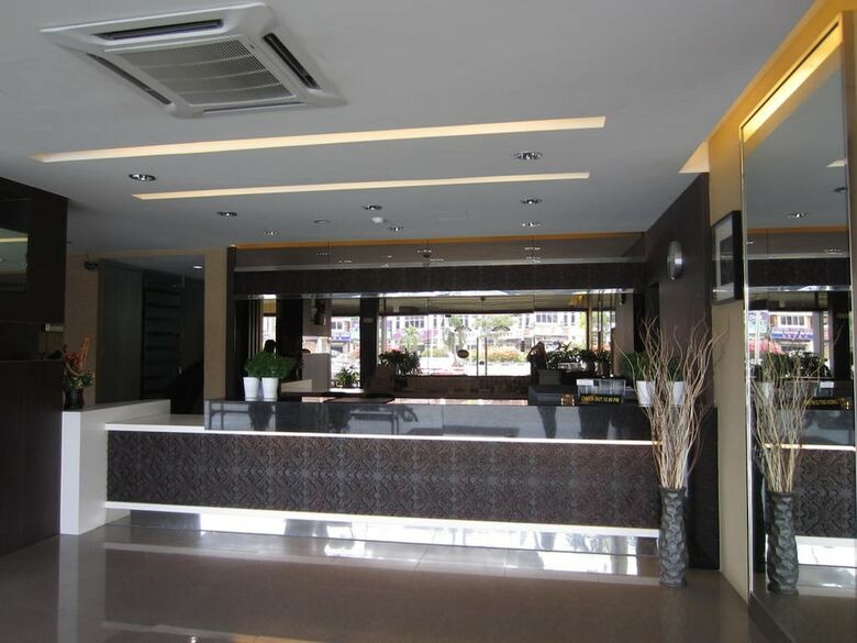 Radiant Hotel