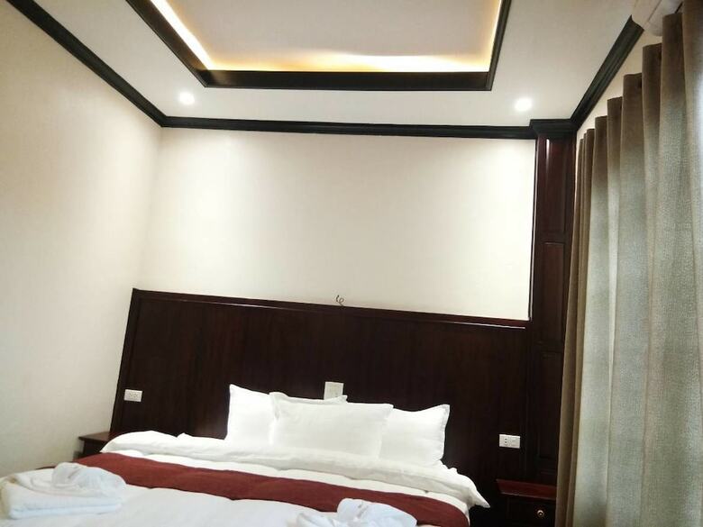 Singha Hotel