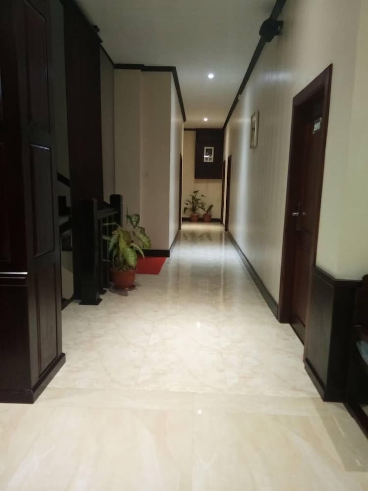 Singha Hotel