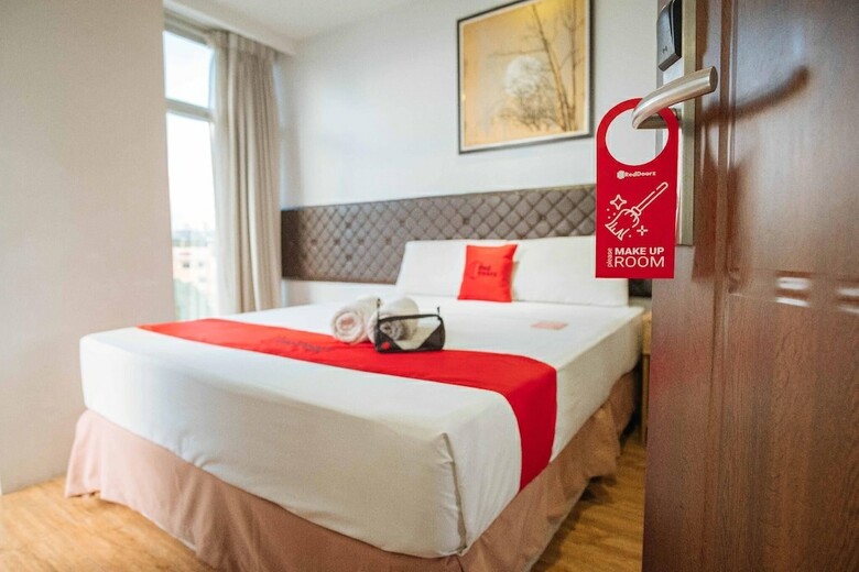 Hotel Reddoorz Plus Near Cebu Capitol