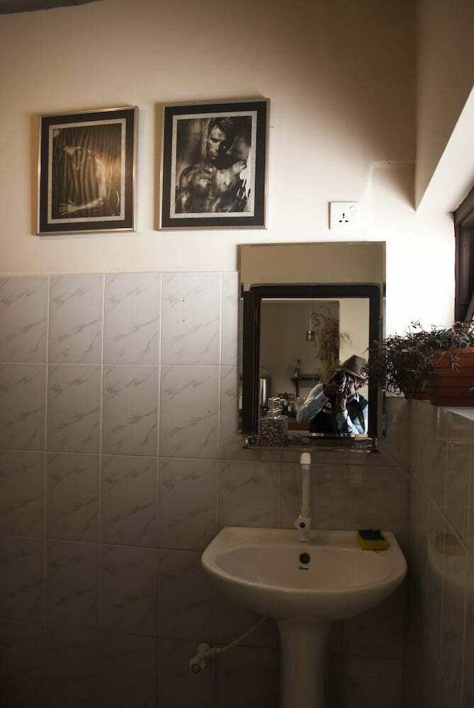 Hostal The Oasis Hostel