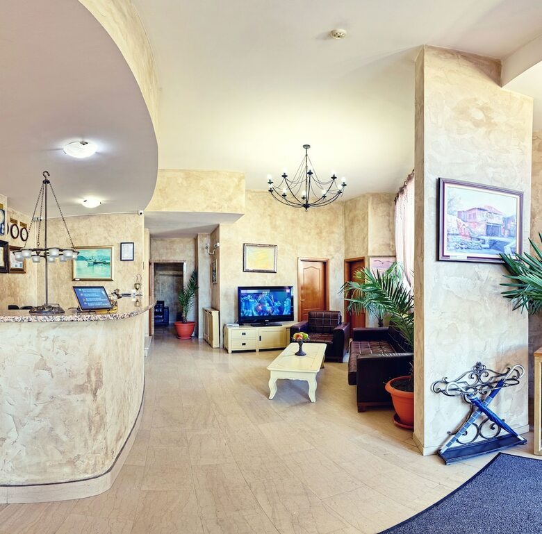 Hotel Alexander Palace