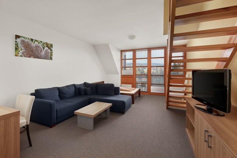 Wellness Hotel ?�?ky