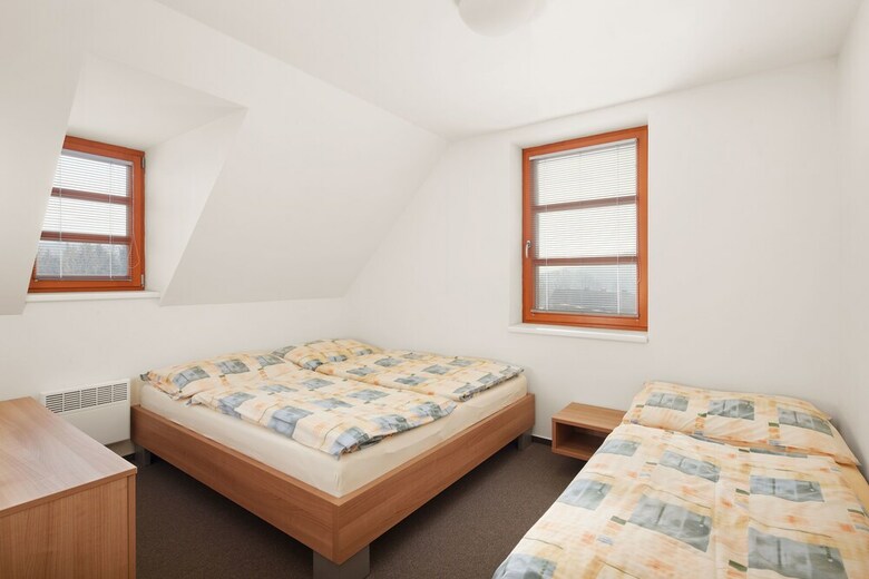 Wellness Hotel ?�?ky