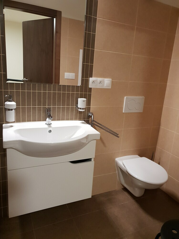 Wellness Hotel ?�?ky