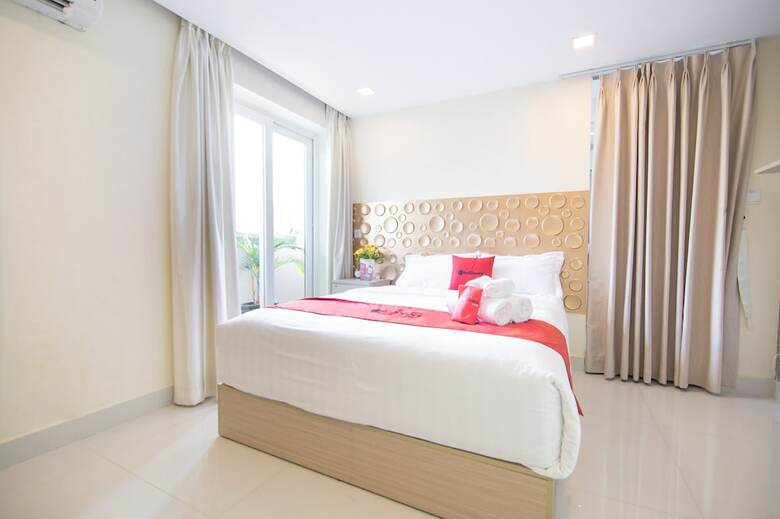Hotel Reddoorz Plus Near Secc 2�