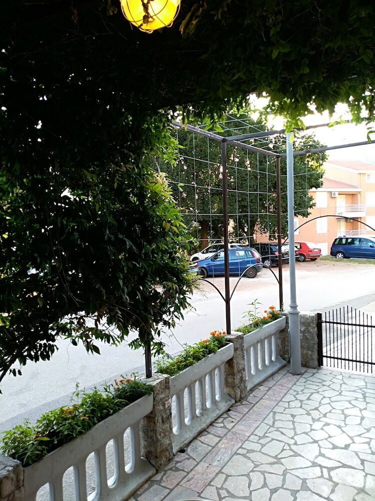 Apartments Jovanovic