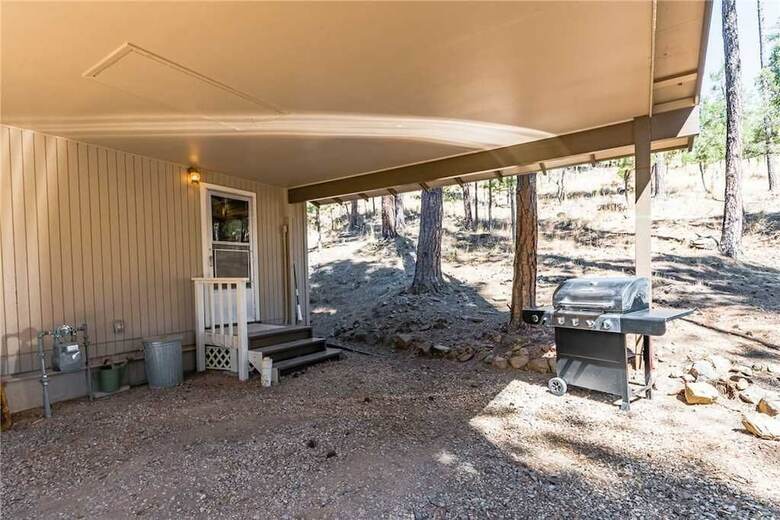 Innjoy - Two Bedroom Cabin