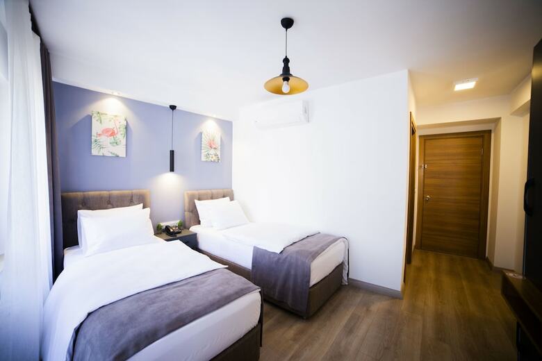 Set Ozer Hotel