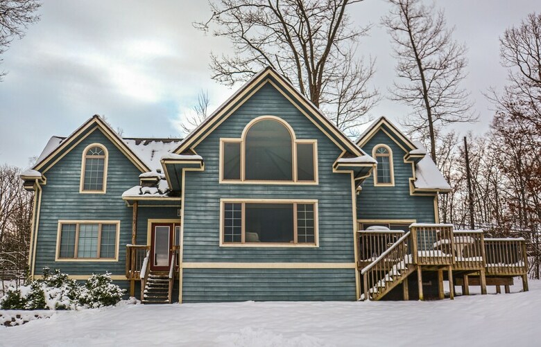 Paddles And Poles 5 Bedroom House