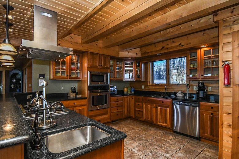 Fianna's Landing 5 Bedroom House
