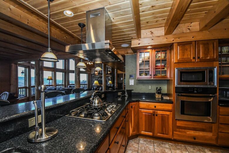Fianna's Landing 5 Bedroom House