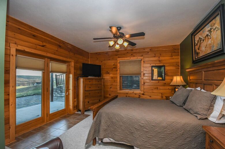 Fianna's Landing 5 Bedroom House