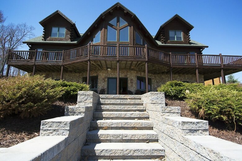 Fianna's Landing 5 Bedroom House