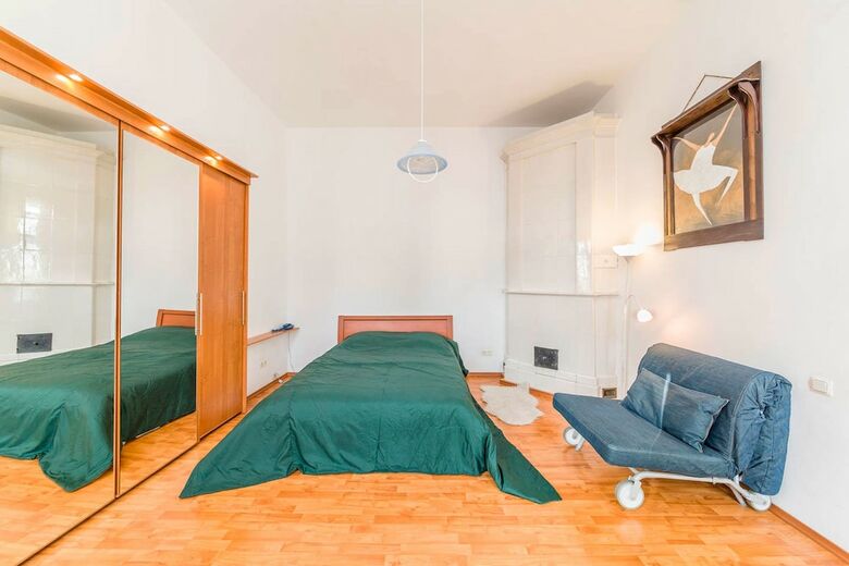 Feelathome Apartments On Millionnaya