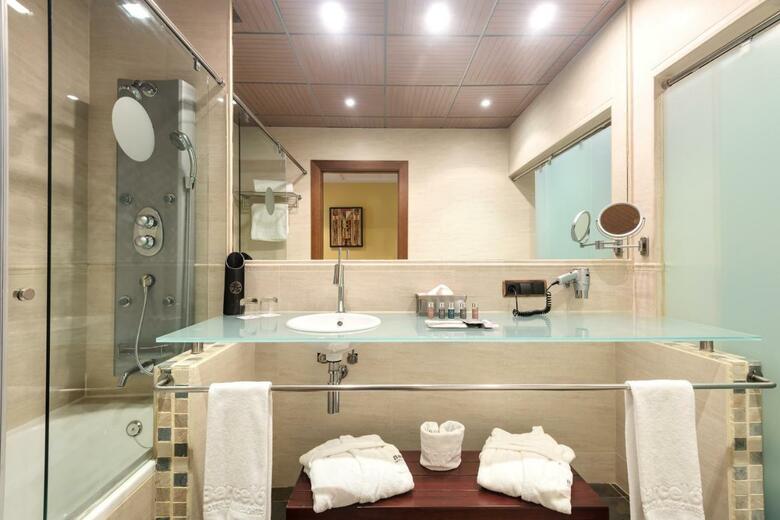 Hotel Monasterio De Bolta�a