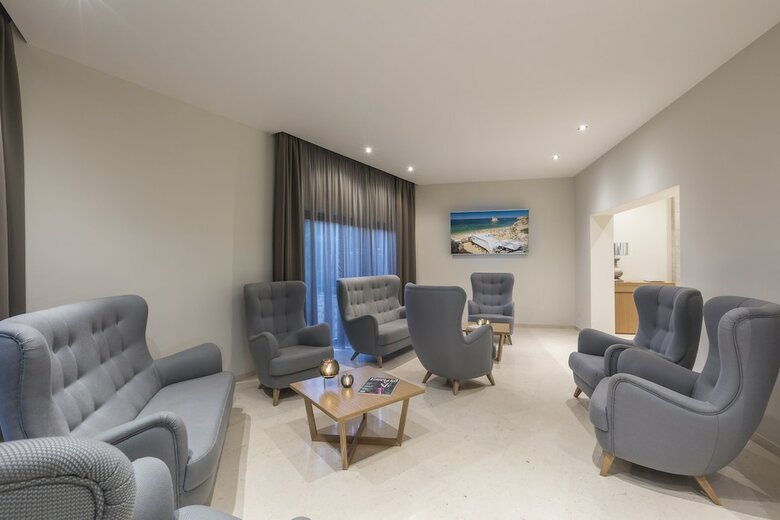 Hotel Caneiros Luxury House & Suites
