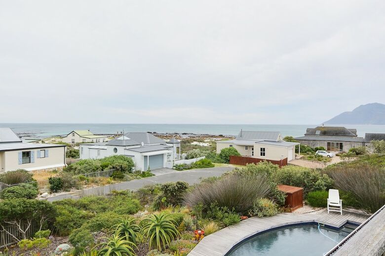 Baleen Beach House