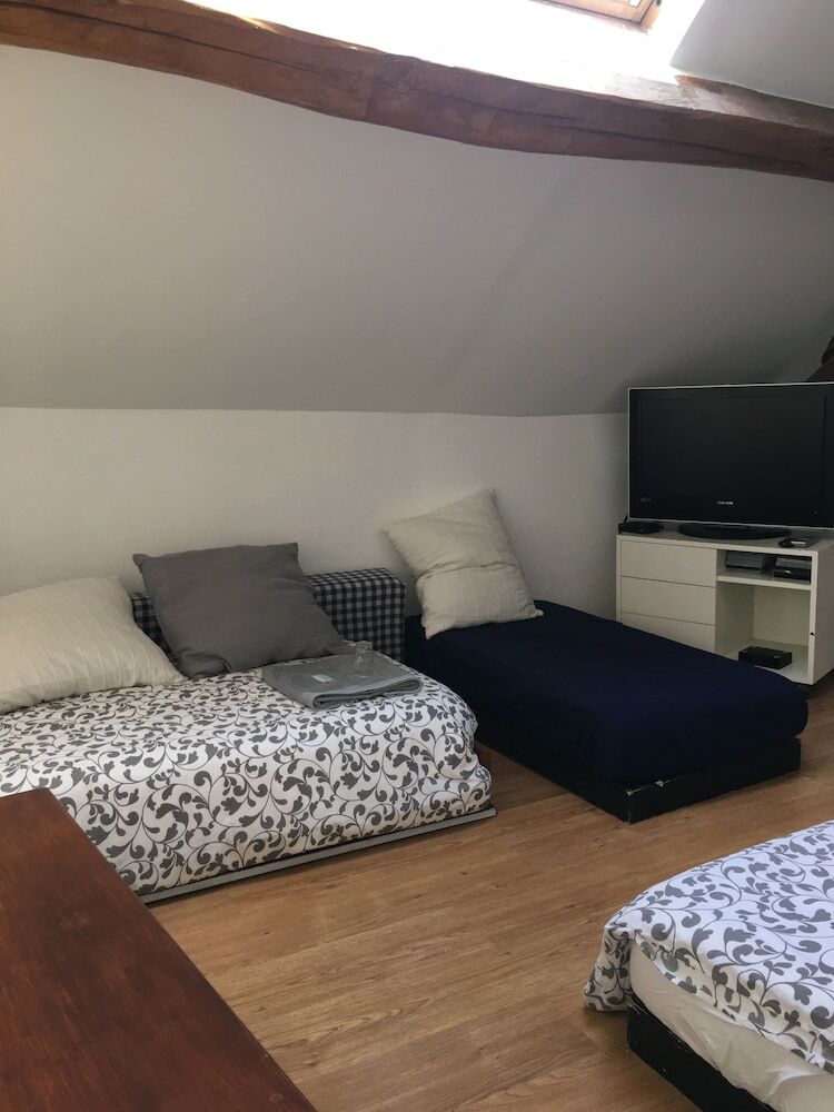 Hotel Chez Fran�oise Et Michel Piscine
