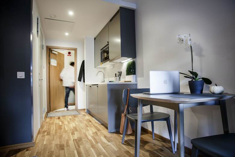 The Studio Hotel