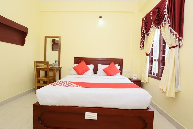 Hotel Oyo 23226 Pranav 4 Seasons